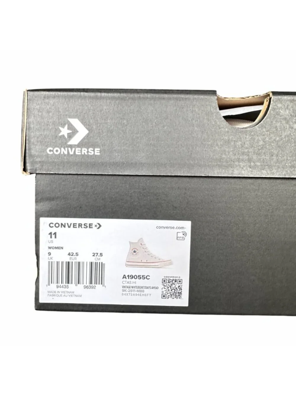 ❤️Converse Chuck Taylor Valentine's Day Sz 11 Womens shoes Sneaker White A19055C